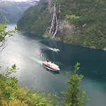 The View - Mountain With Stunning Views