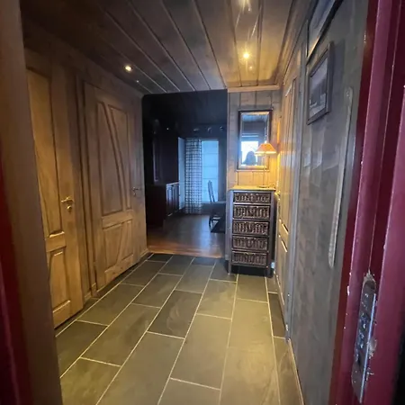 Semesterbostad The View - Mountain With Stunning Views Stranda (More og Romsdal)