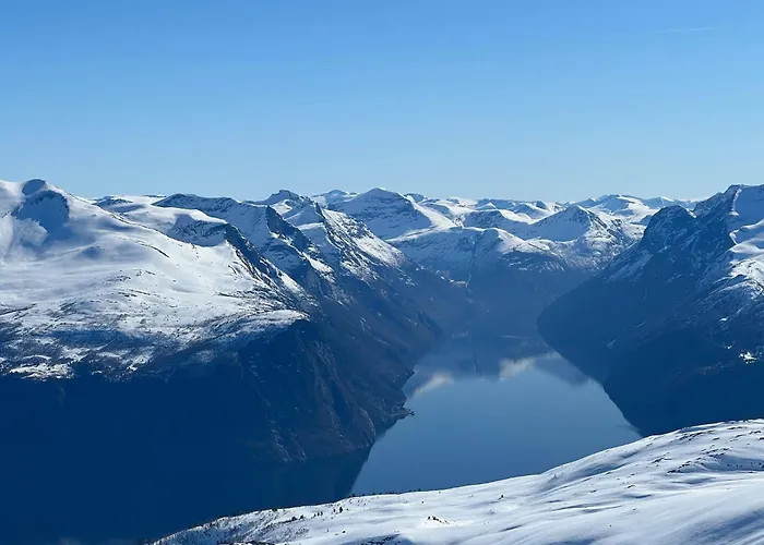 The View - Mountain With Stunning Views