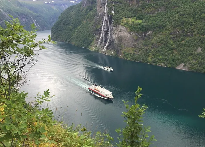 The View - Mountain With Stunning Views